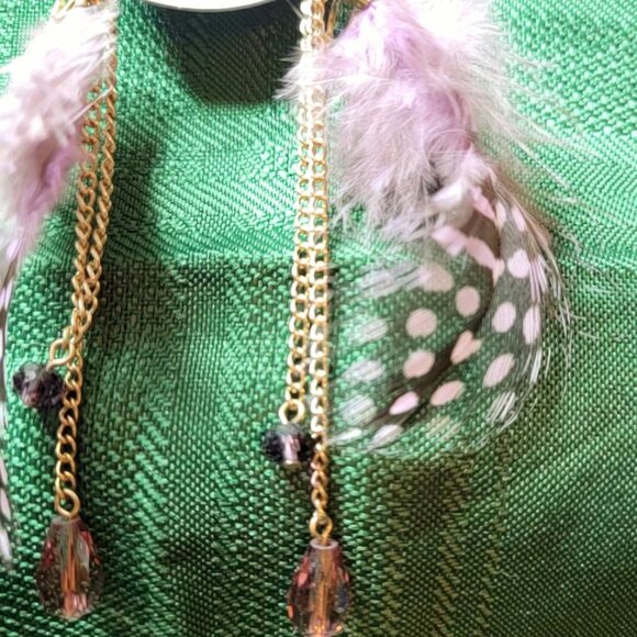 Three Pairs of Click Six Feathered Earrings! - Picture 11 of 15